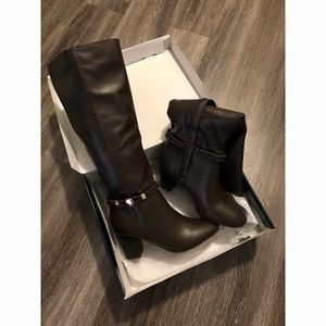 Karen Scott Gales Boots in Brown (W size 8)
